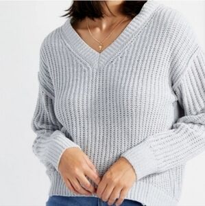 NWT Rue21 V neck sweater, Dark Gray. Sz L.